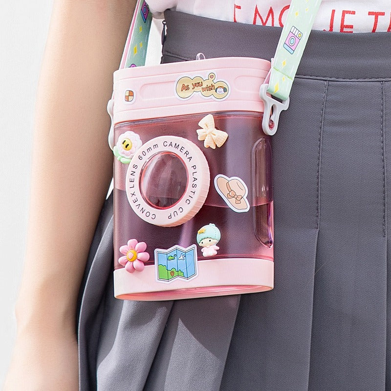 Creative Retro Camera Water Bottle
